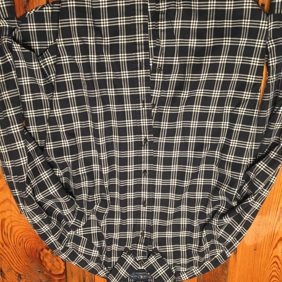 Polo button up - Picture 2 of 2